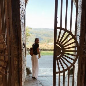 Meet your Posher, Phoebe